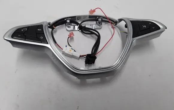 Dacia Duster II Steering wheel trim 484007487R
