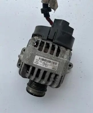 Alfa Romeo Giulietta Generator/alternator 51854903