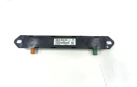 Chrysler Pacifica Antenna control unit P68306857AA 68306857AA 00534042660