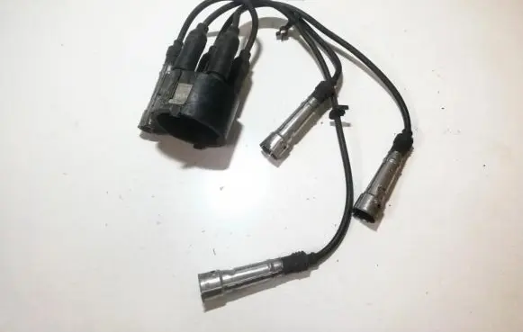 Volkswagen Vento Spark distributor cap 