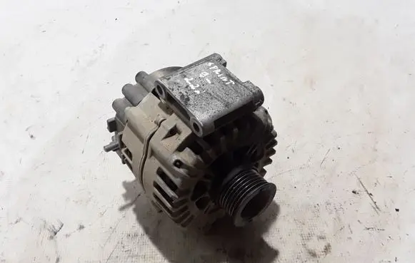 Mercedes-Benz Sprinter W907 W910 Generator/alternator A0009068504