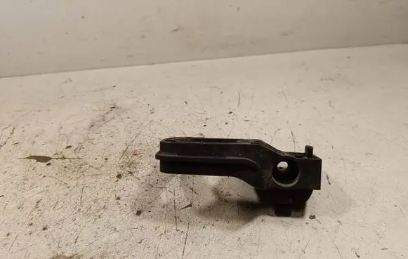 BMW 7 F01 F02 F03 F04 Radiator mount bracket 7575247