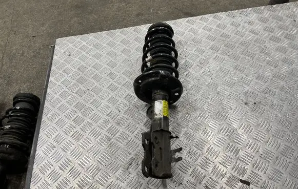 Opel Mokka X Front shock absorber/damper 95320365