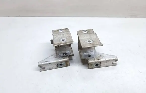 BMW 3 F30 F35 F31 Radiator mount bracket 7245795 7245796