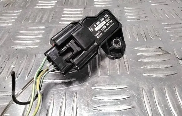 Mazda CX-7 Air pressure sensor L3K918211A 7E15A3C5 0261230129