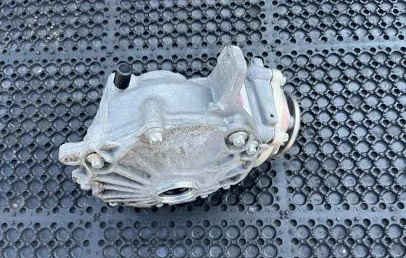 Mercedes-Benz S W221 Front differential a2213307200