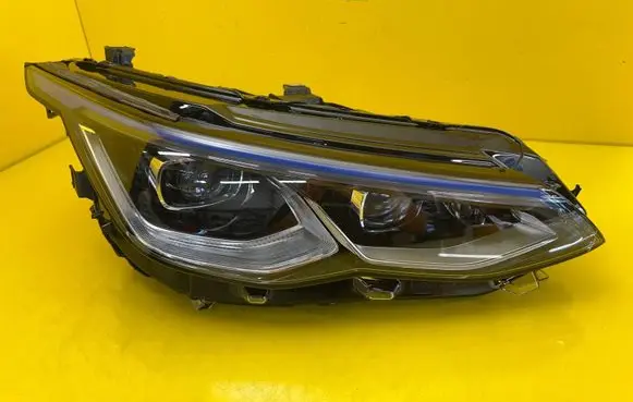 Volkswagen Golf VIII Headlight/headlamp 5H1941060B