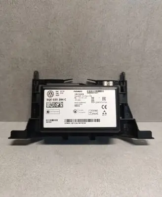 Volkswagen PASSAT B8 Other control units/modules 5QE035284C