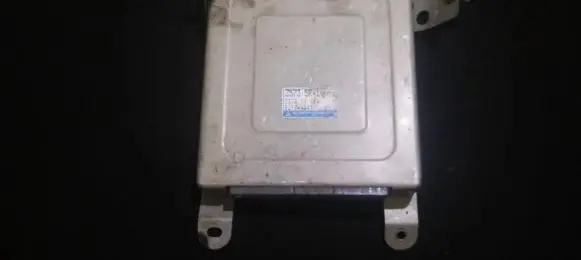 Mazda 323 F Engine control unit/module z5735r12573 257318881