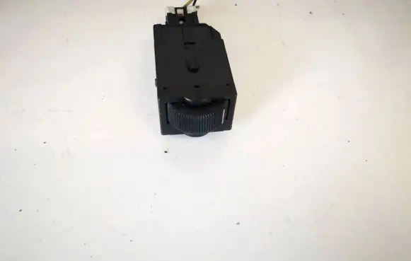 Mitsubishi Space Star Panel lighting control switch mr114337 lk04001000