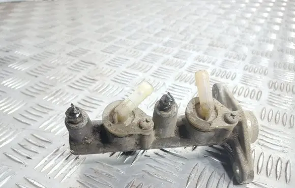 Mitsubishi Galant Master brake cylinder