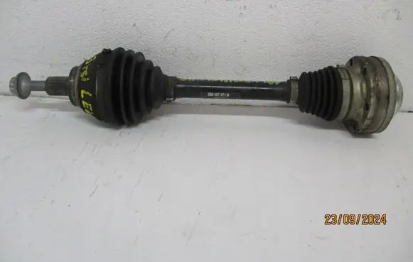 Volkswagen Tiguan Front driveshaft 3Q0407271N