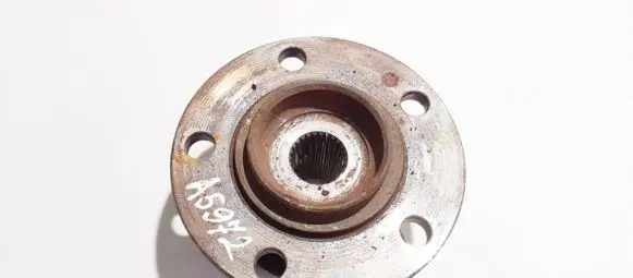 Mitsubishi Outlander Rear wheel hub