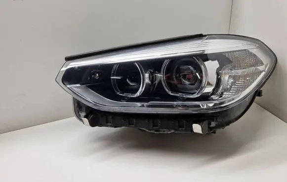 BMW X3 G01 Headlight/headlamp 8739647