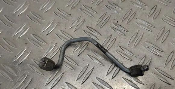 Toyota Avensis T270 Fuel main line pipe