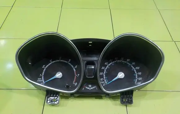 Ford Fiesta Speedometer (instrument cluster) VP8A6F10894BC