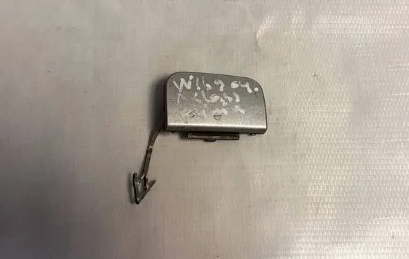 Mercedes-Benz A W169 Front tow hook cap/cover A1698850581 11279981 110000014