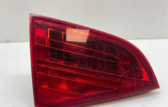 Audi A4 S4 B8 8K Tailgate rear/tail lights 8K9945093B