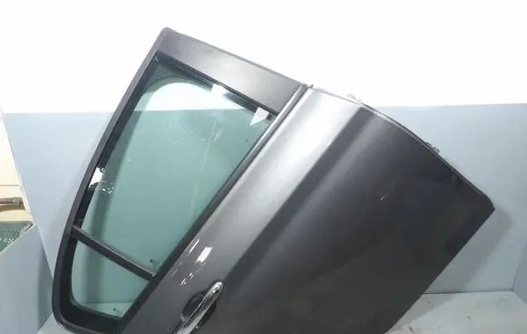 Fiat Tipo Rear door