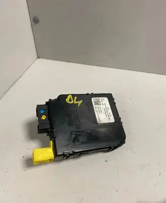 Volkswagen Touran I Steering angle sensor 1K0953549BC 05113515 01017061320027