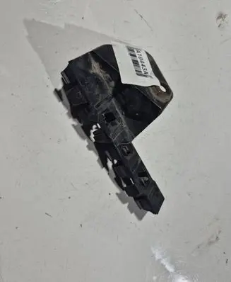 Citroen C3 Front bumper mounting bracket MN105207