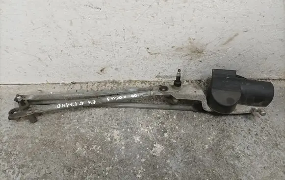 Ford Focus Front wiper linkage and motor