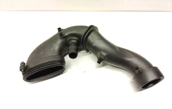 BMW X5 E70 Turbo air intake inlet pipe/hose 7794172 58300015 446237606