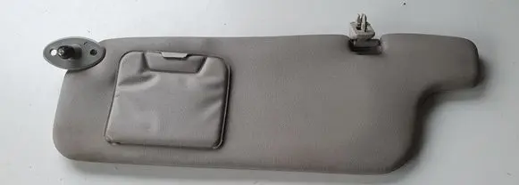 Toyota Yaris Sun visor