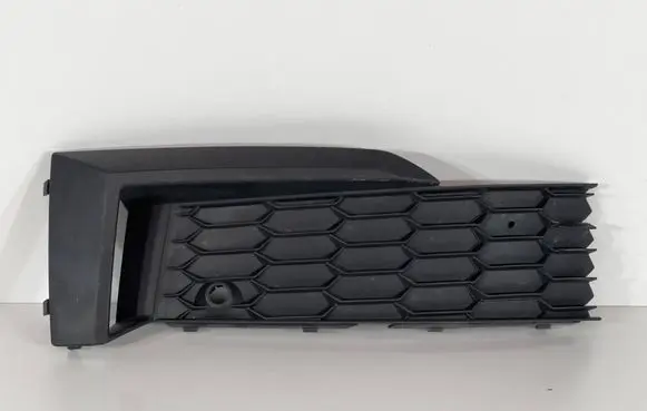 Skoda Kodiaq Front bumper lower grill 565807368C 32002011