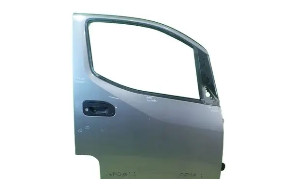 Nissan NV200 Front door PRZOD PRAWE