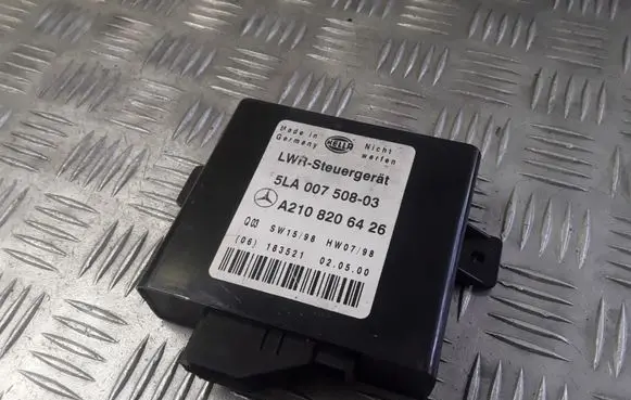 Mercedes-Benz E W210 Xenon control unit/module A2108206426 5LA00750803 00750803