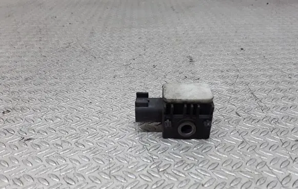 Hyundai Santa Fe Airbag deployment crash/impact sensor 959302B000