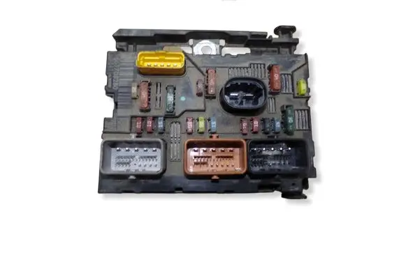 Peugeot 207 BSM Control unit 9661708280
