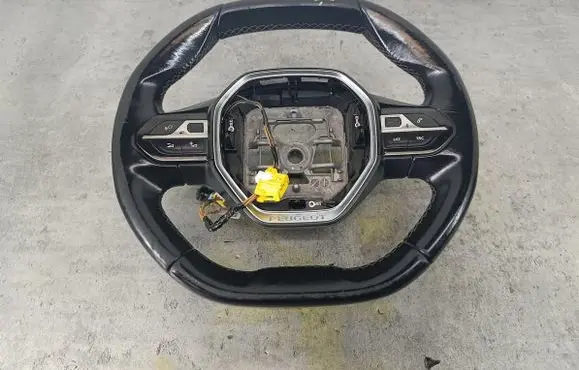 Peugeot 5008 Steering wheel 98105487AU