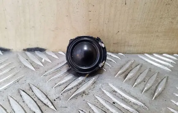 Audi A8 S8 D4 4H Panel speaker 