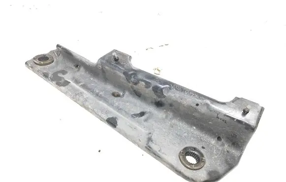 Alfa Romeo Stelvio Intercooler pipe mounting bracket C400