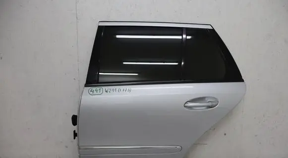 Mercedes-Benz E W211 Rear door