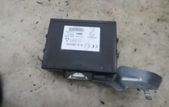 Peugeot 108 Door central lock control unit/module KRIS235789