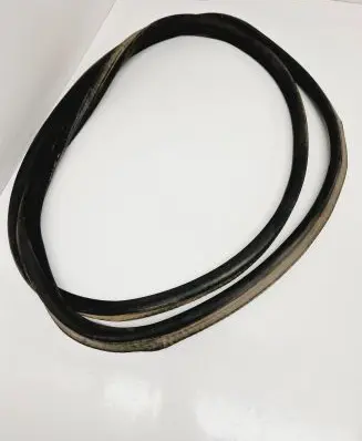 Trunk rubber seal (body)