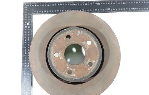 Jeep Grand Cherokee (WK) Front brake disc 269AB 52663A