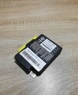 Volkswagen PASSAT B6 Airbag control unit/module 3C0909605F