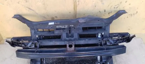 Volkswagen Golf V Radiator support slam panel