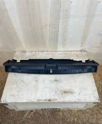 BMW 3 E46 Trunk/boot sill cover protection 51478252735 8252735