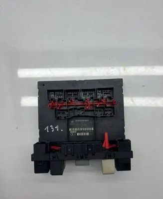 Volkswagen Touran I Comfort/convenience module 3C0937049D F005V00525