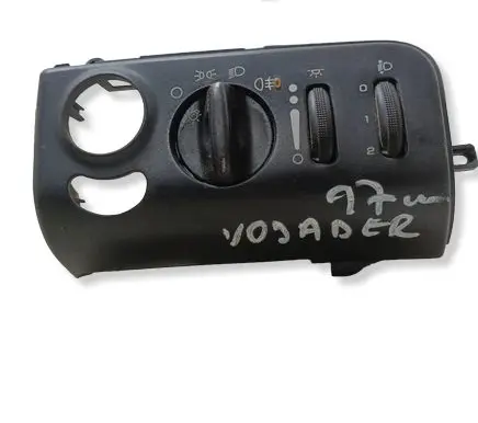 Chrysler Voyager Light switch 04685532