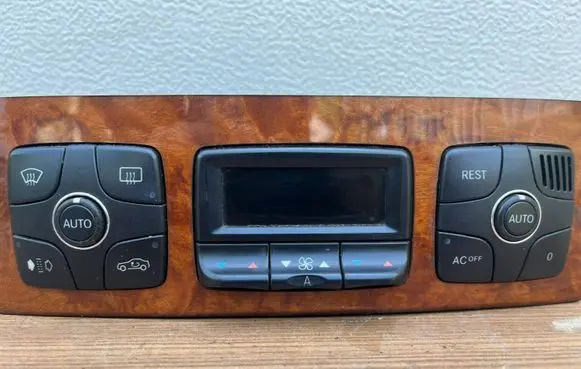 Mercedes-Benz S W220 Climate control unit 2208301185 00064502
