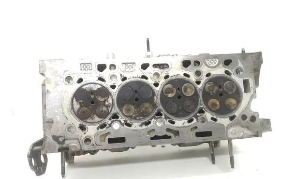 Peugeot 307 Engine head 0304082625