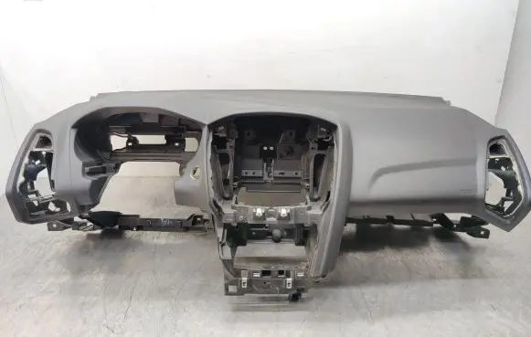 Ford Focus Dashboard 3460030235597 C3446 C88RA