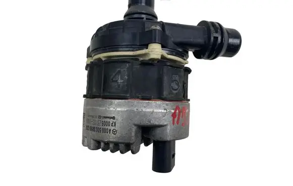 Mercedes-Benz C W205 Electric auxiliary coolant/water pump A0005003800