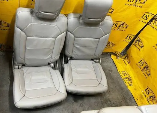 Mercedes-Benz GL X166 Third row seats 